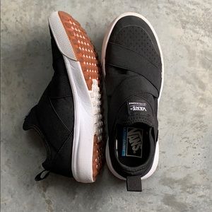 VANS ULTRARANGE GORE women size 9